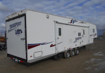 2005 36′ THORE TAHOE TRANSPORT TOYHAULER W/ 3 AXLES