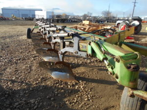 D & D Sales Trailers and Tractors | Cortez Colorado