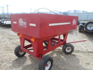 D&D Sales Cortez, CO Used EZ Trail 50 Bushel Side Gravity Wagon
